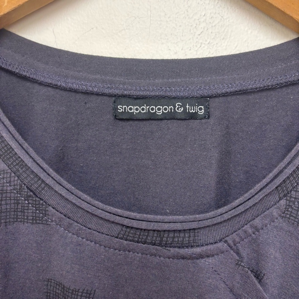 Snapdragon & Twig Leighton Dress - Picture 5 of 12